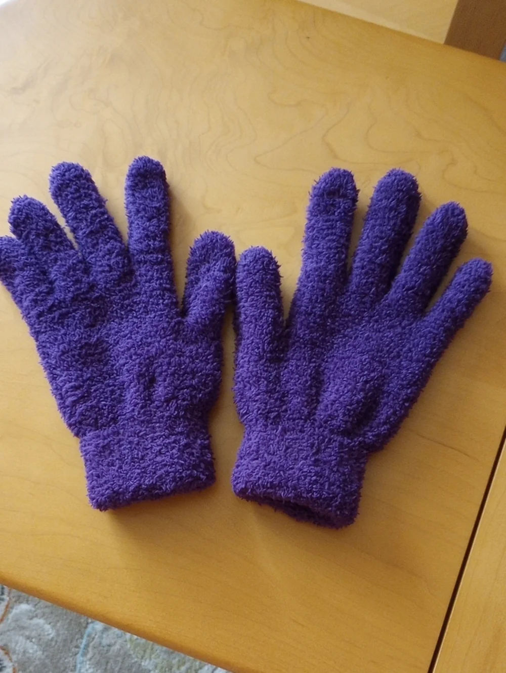 Plush Womens Gloves - Purple (New!)